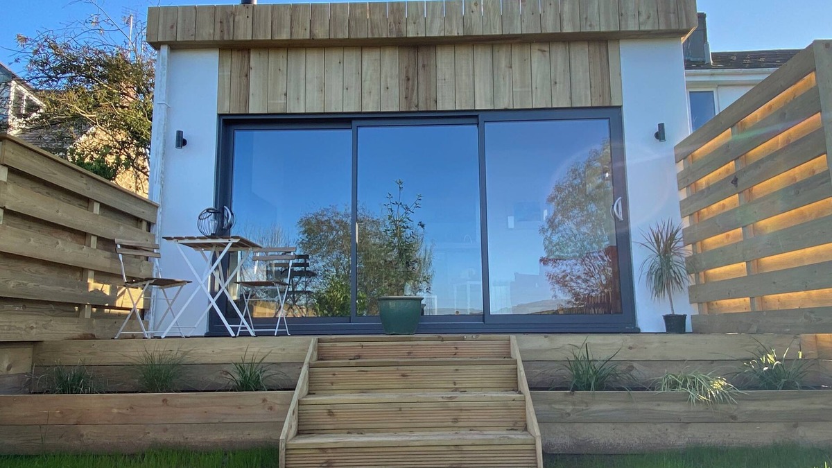St Teath Apartment | The Hideaway, Stylish, serene space in pretty Cornish village.