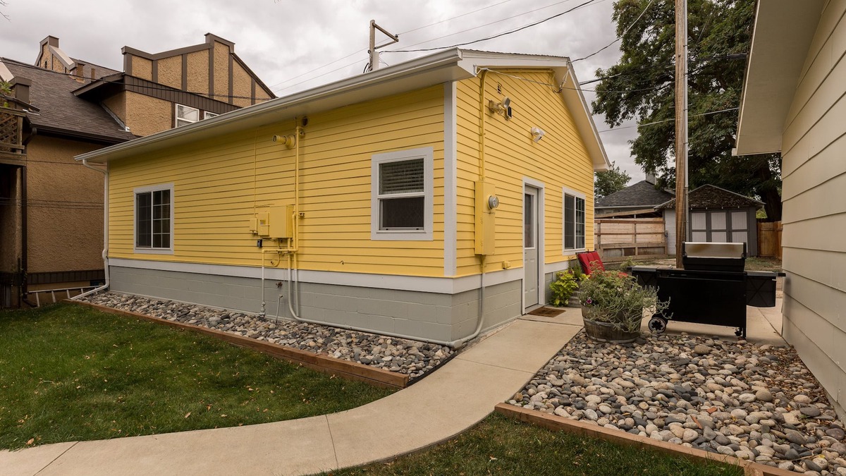 Sheridan House | The Hideaway