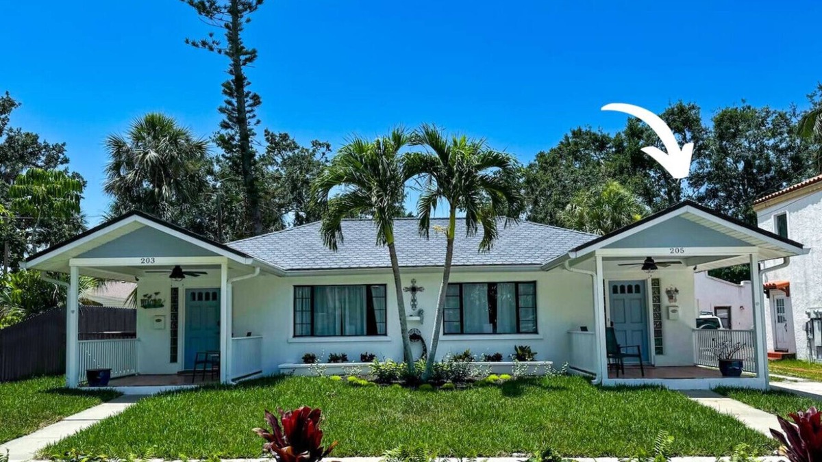 Bradenton House | The Hideaways at Point Pleasant (Palm Side)