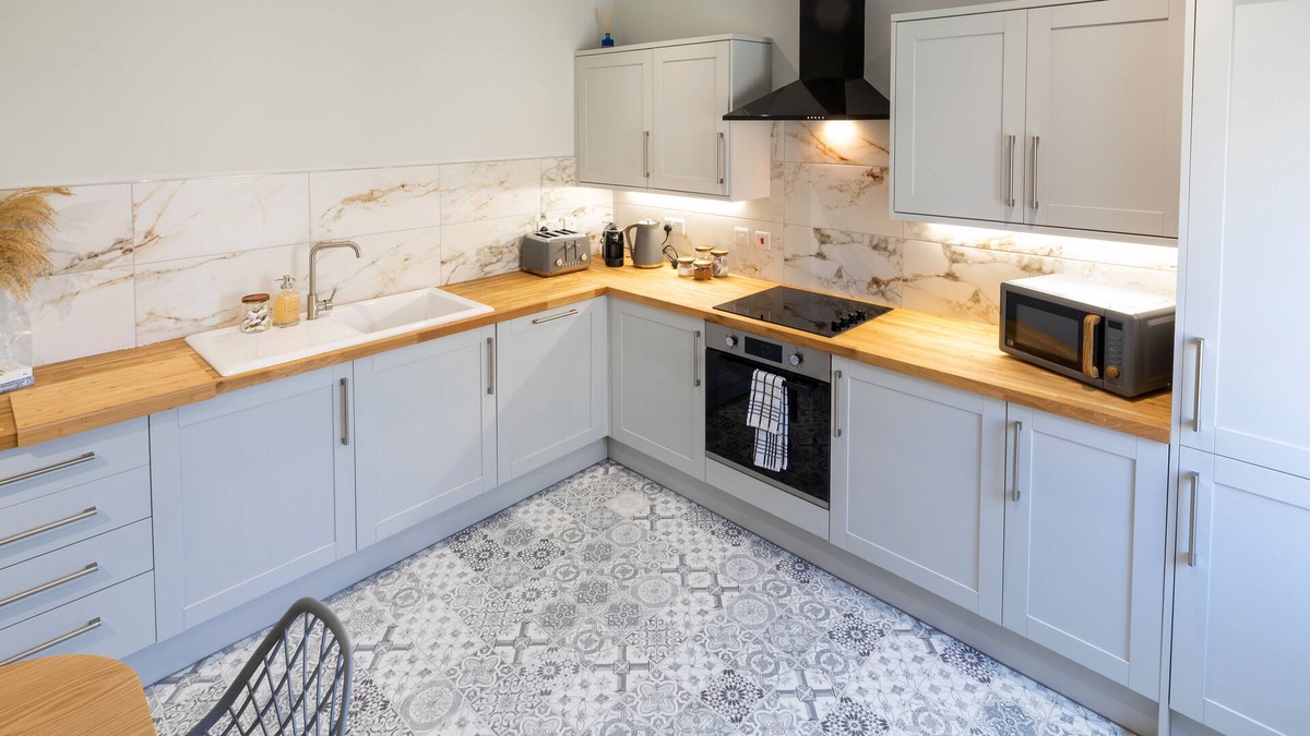 Portswood Apartment | The Highfield- Gorgeous two bed with free parking