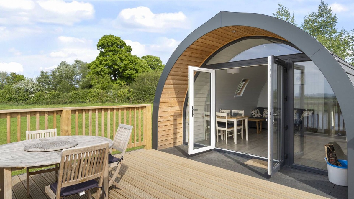 Hertford House | The Highland Camping Pod by Interhome