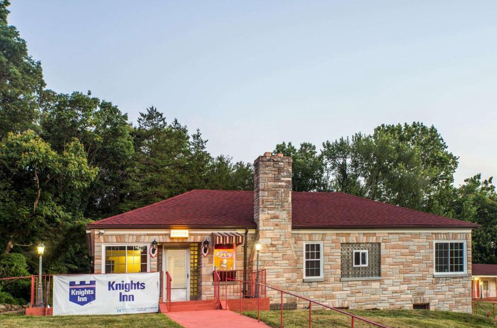 Knoxville Hotel | The Hillside Hotel
