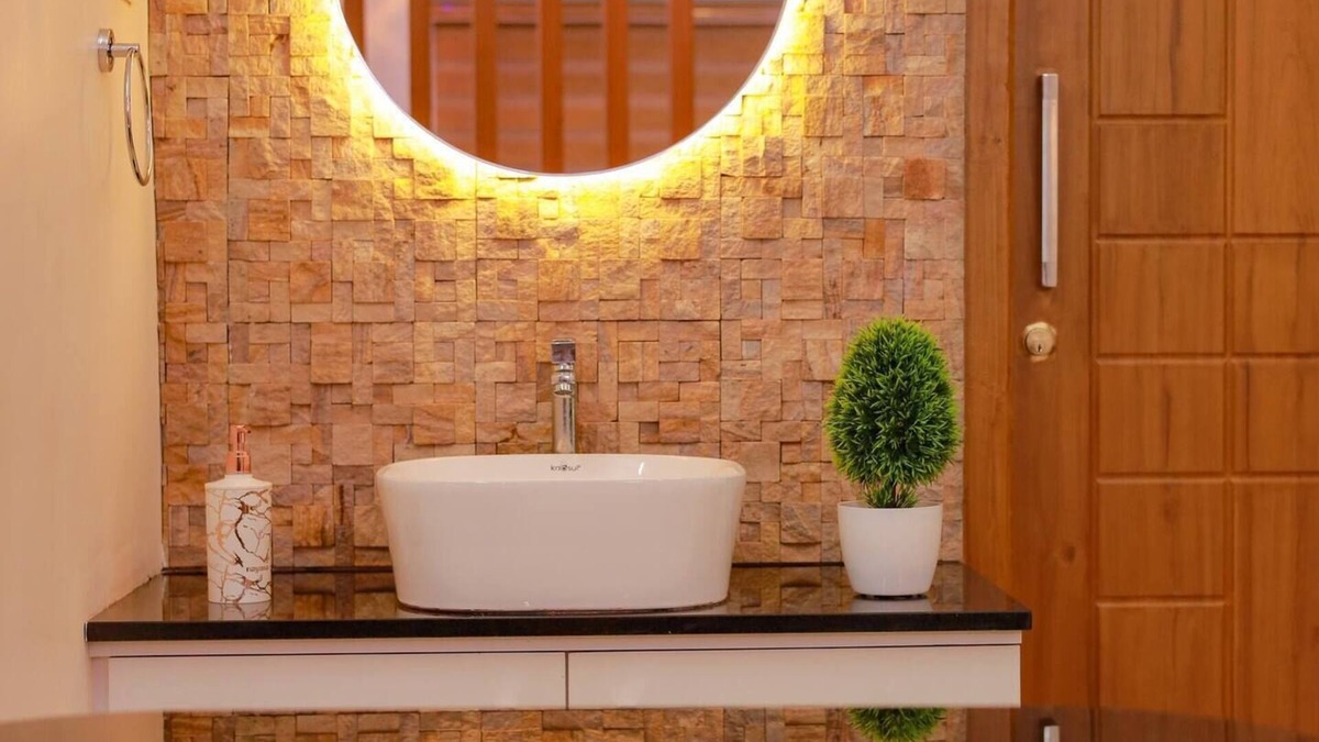 Civil Station House | The Hillside