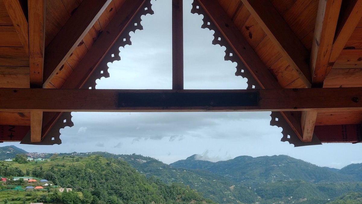Kasiyalekh Cottage | The Himalayan Cherry-Scenic mountain countryside