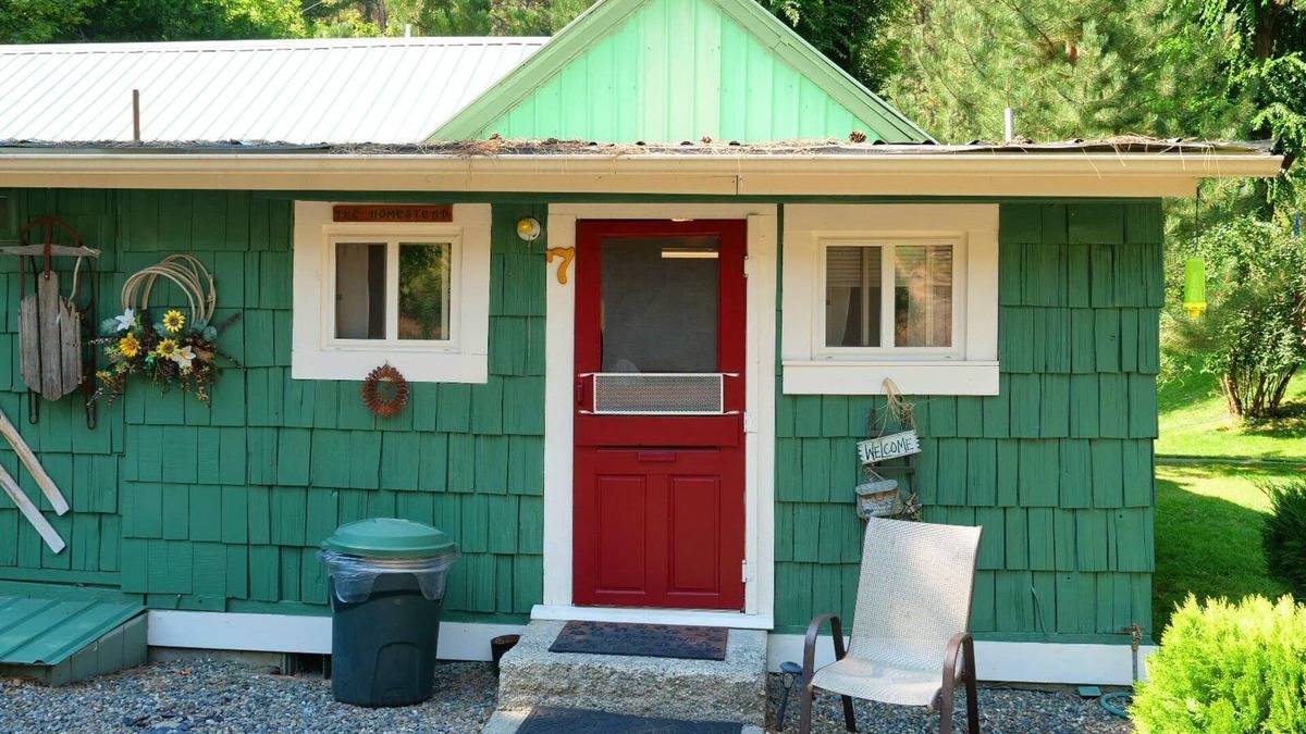 New Meadows Cabin | "The Homestead"- Cabin 7