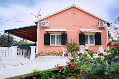 Sidari House | The Homey