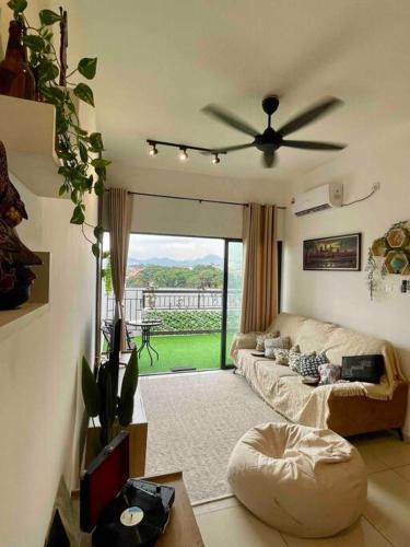 Hulu Kinta Apartment | The Horizon @ Ipoh - Cozy Condo with Balcony Patio