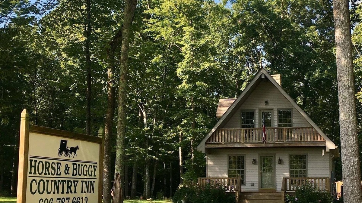 Windsor Ski Chalet | The Horse & Buggy Country Inn