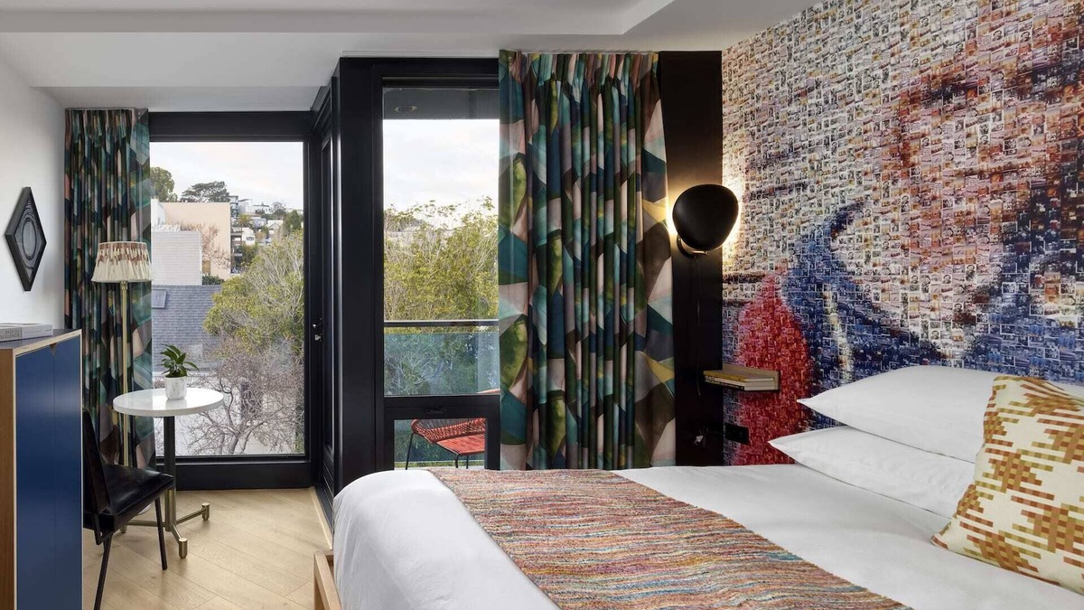 Eureka Valley Hotel | The Hotel Castro | Walk to Nightlife Hotspots in SF | King Classic Room