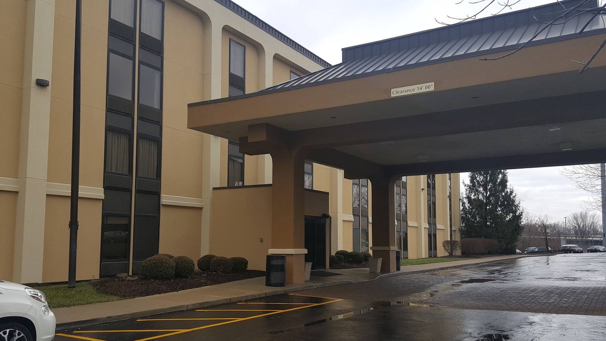 Dayton Hotel | The Hotel@Dayton South