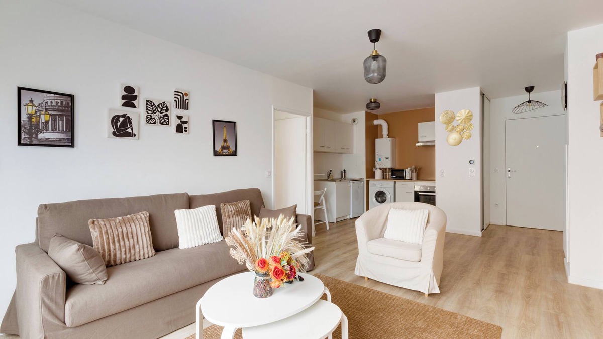 Bondy Apartment | The house of happiness