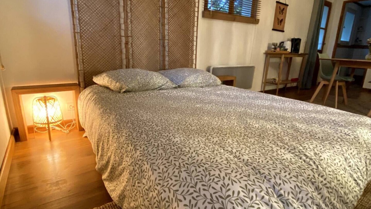 Villerest House | The house in the heart of the cedars, a charming cocoon just 5 minutes from the center of Roanne.