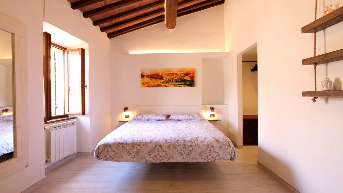 Monticchiello Apartment | The house in the village - Angelica apartment - Vald'Orcia