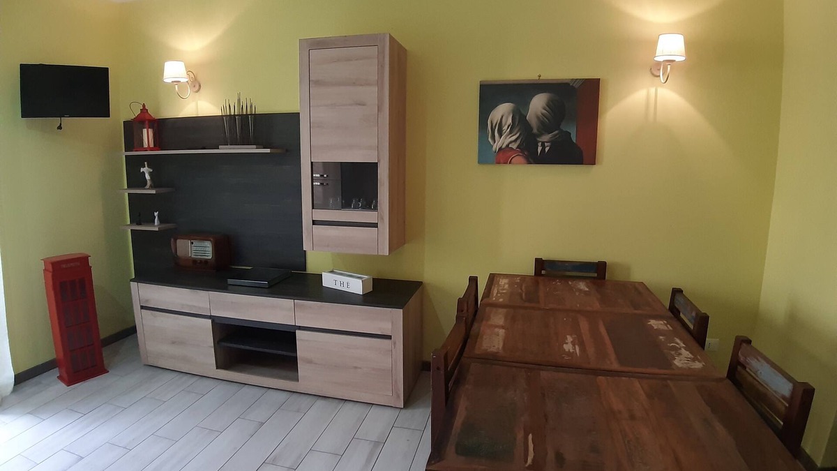 Ronciglione House | THE HOUSE IN THE VILLAGE