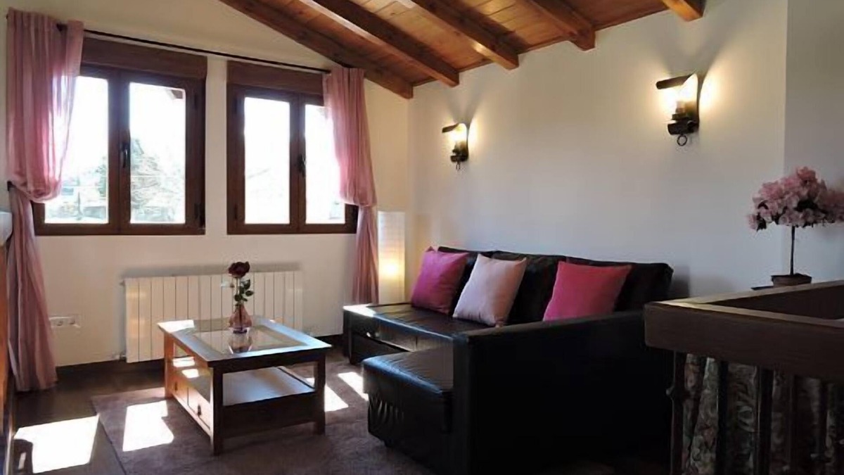 Ortigosa del Monte Cottage | The house of the Grandmother for 8 people