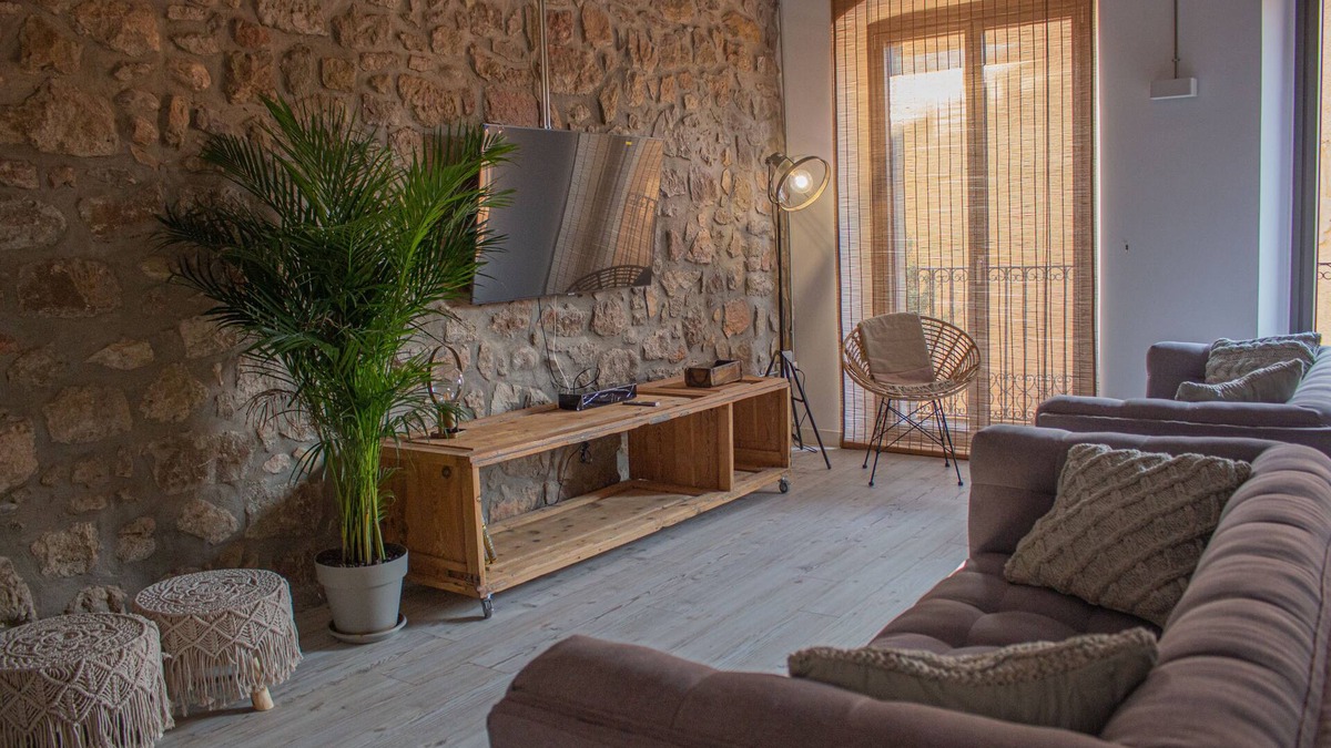 Balaguer Apartment | The House of the Miracle. Floor 2; 4 bedrooms.