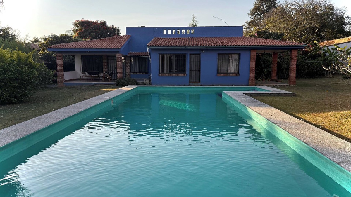 Santa Catarina House | The House of Weiss, 10 minutes from the center of Tepoztlán.