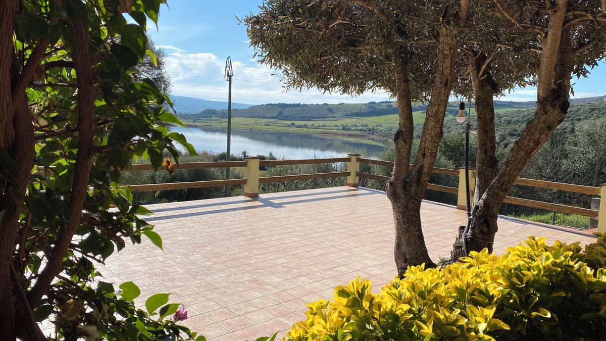 Bortigiadas House | The House on the Lake