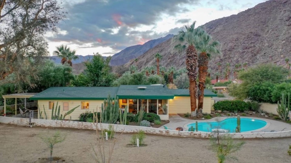 Borrego Springs House | The Hummingbird Haven of Borrego Springs