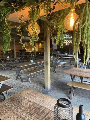 Forsbrook Hotel | The Huntsman