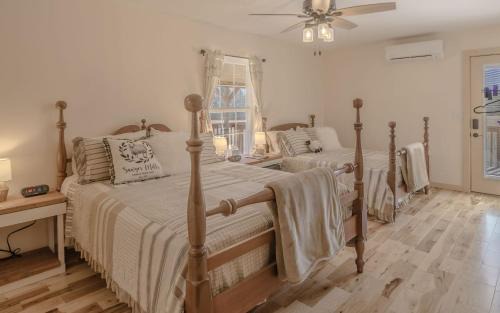 Whitley City Bed & Breakfast | The Inn at Beulah Farm - The Pen