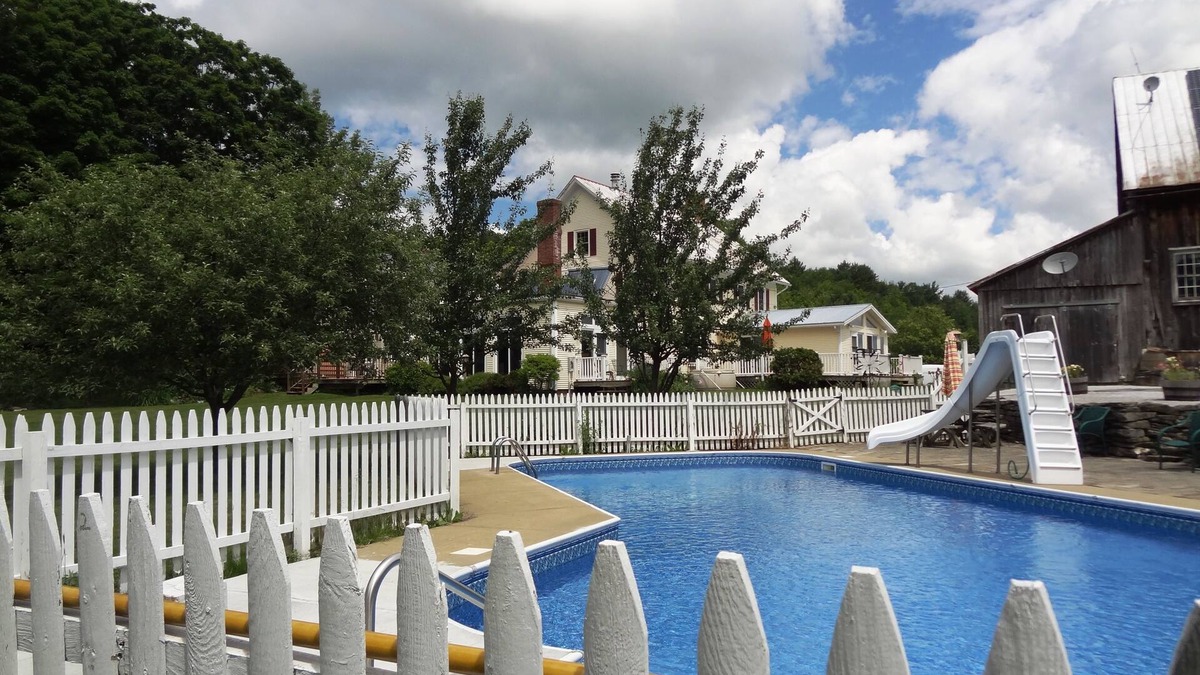 Fairfax Bed & Breakfast | The Inn at Buck Hollow Farm