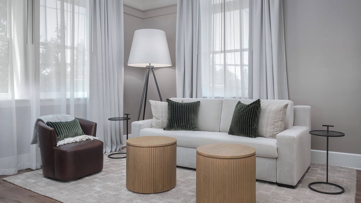 Dayton Hotel | The Inn at Dayton