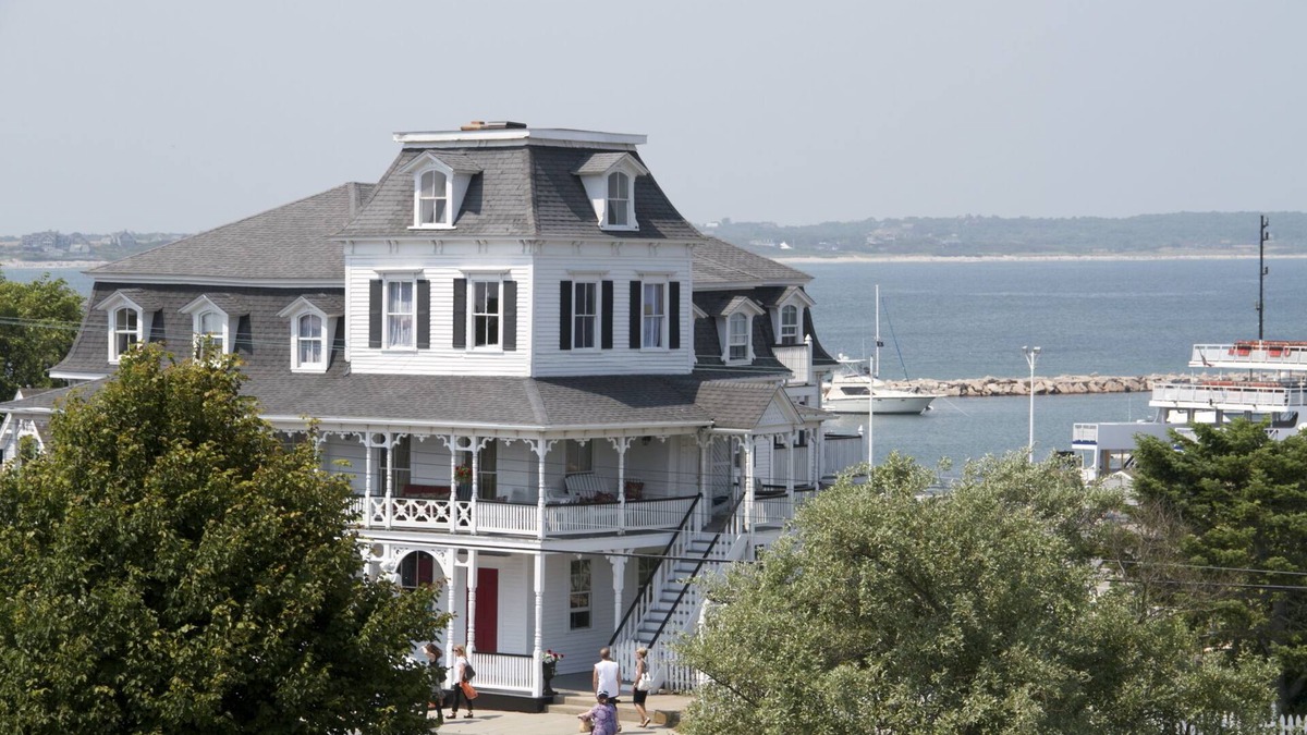Block Island House | The Inn at Old Harbor