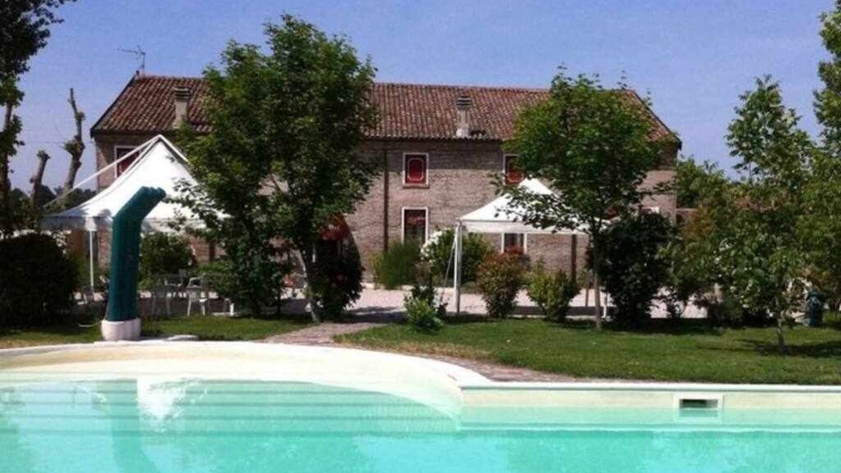 Medelana House | The Inn of the Artists