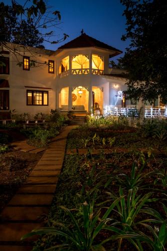 Mapusa Bed & Breakfast | The Inner Temple, Moira