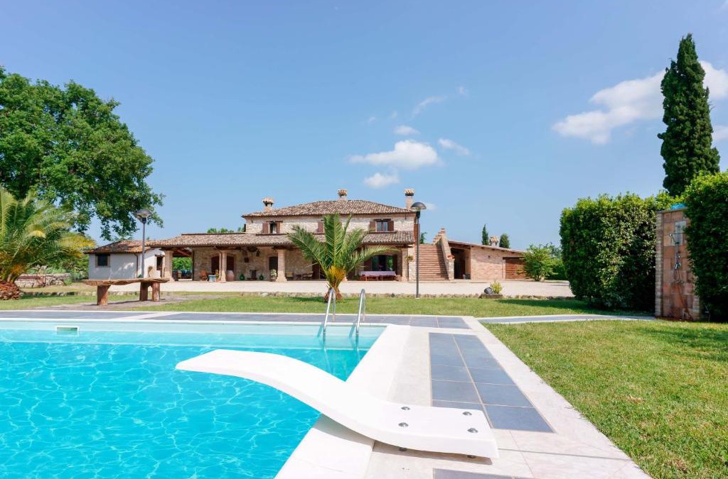 Campli Villa | tHE Italian Dream Villa - Pool, Spa & Wine