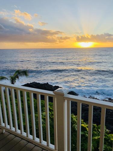 Kehena Beach Estates House | THE JEWEL BOX home