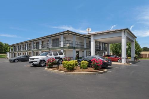 Ripley Hotel | The Jewel Motel