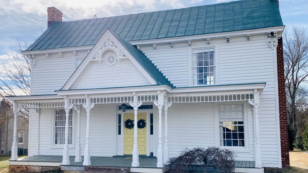 Keeling House | The Jones House: 5 min to VIR, historic 4-bedroom home