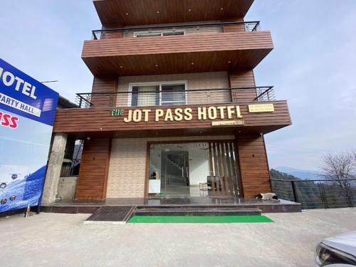 Dalhousie Hotel | The Jot Pass Hotel