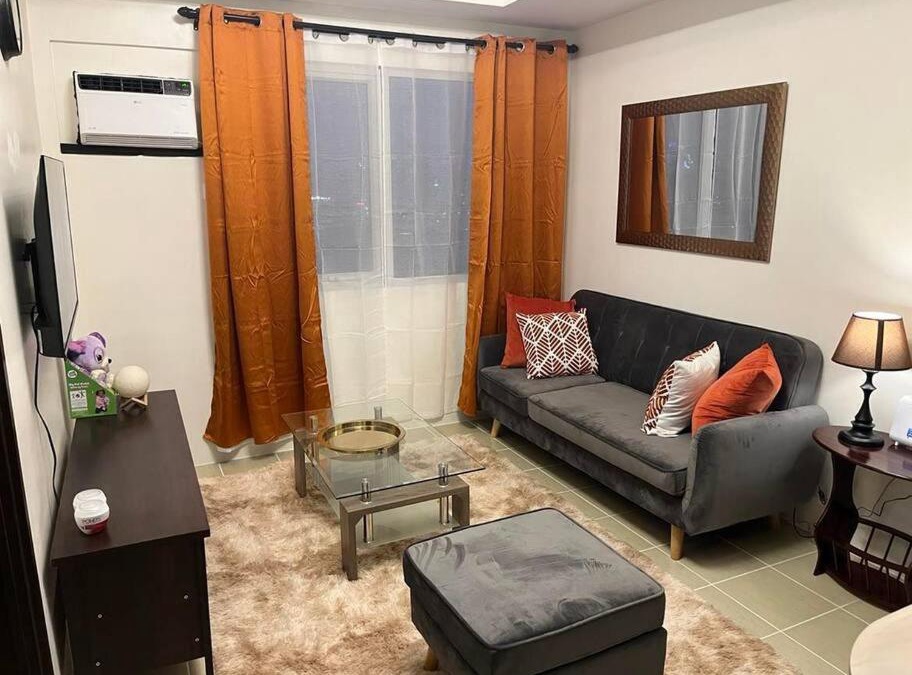Santa Mesa Apartment | The Journeyman Suite at Covent Garden Sta Mesa Manila