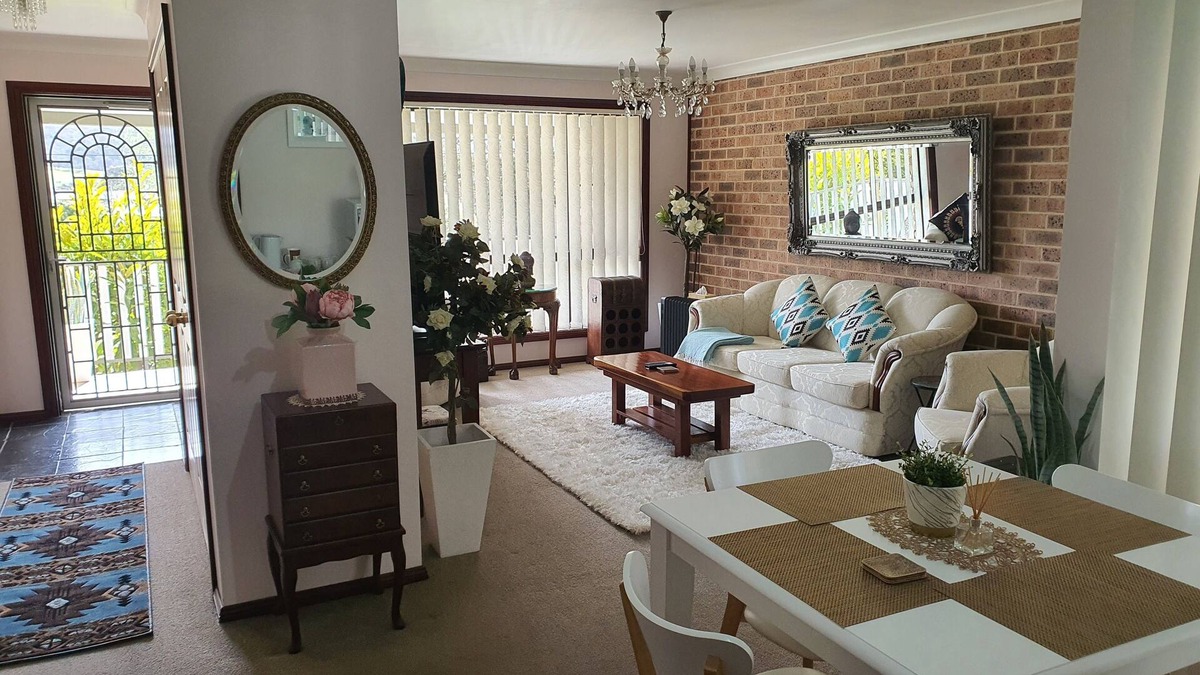 Wallerawang House | The Junction Estate. Cool, Calm and Cozy.