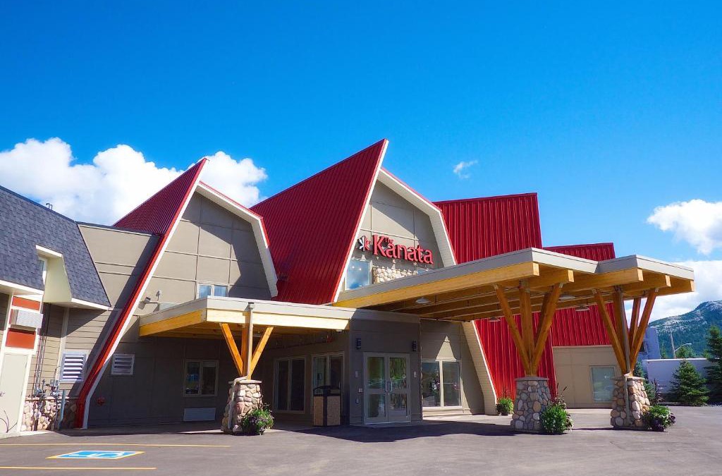 Blairmore Hotel | The Kanata by BCMInns Blairmore