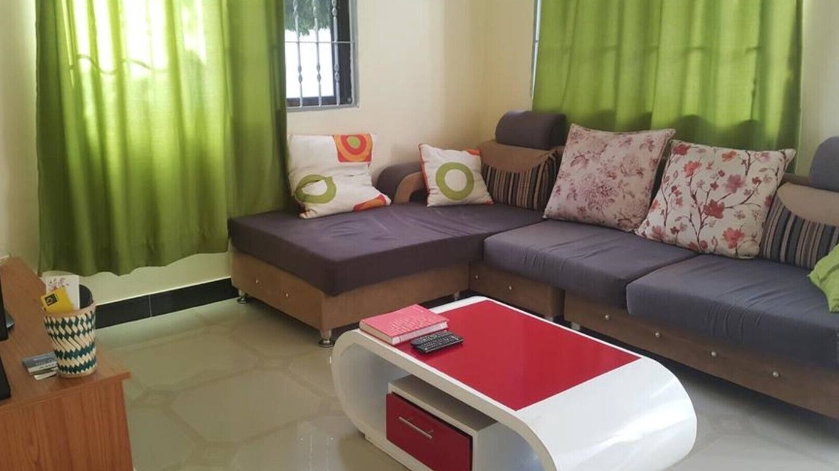Upanga East House | The Kanyi KG1 !