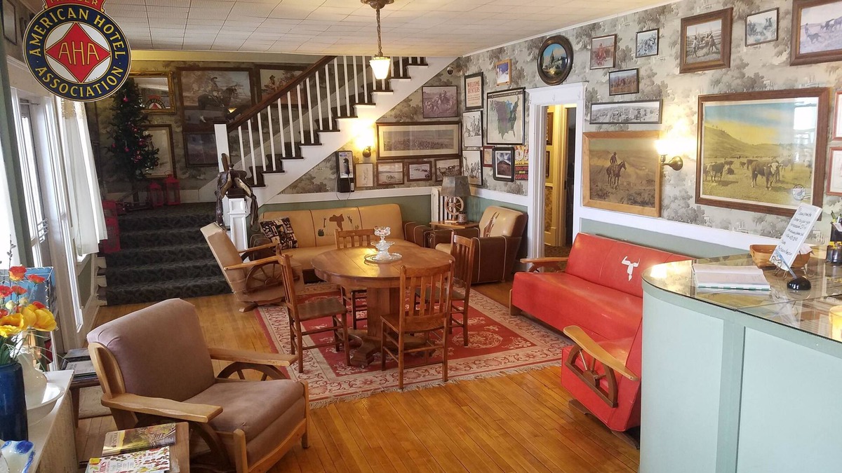 Terry Hotel | The Kempton Hotel