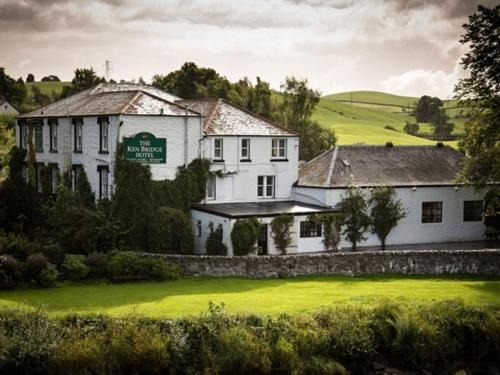 Saint John's Town of Dalry Bed & Breakfast | The Ken Bridge Hotel & Campsite