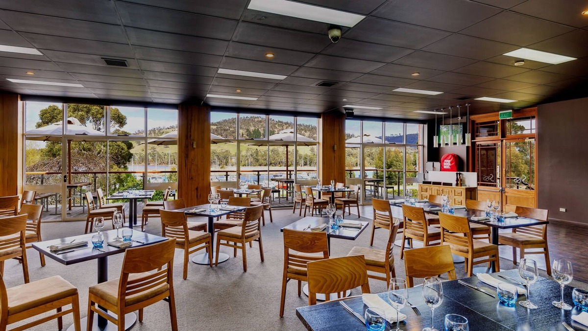 Port Huon Hotel | The Kermandie Hotel