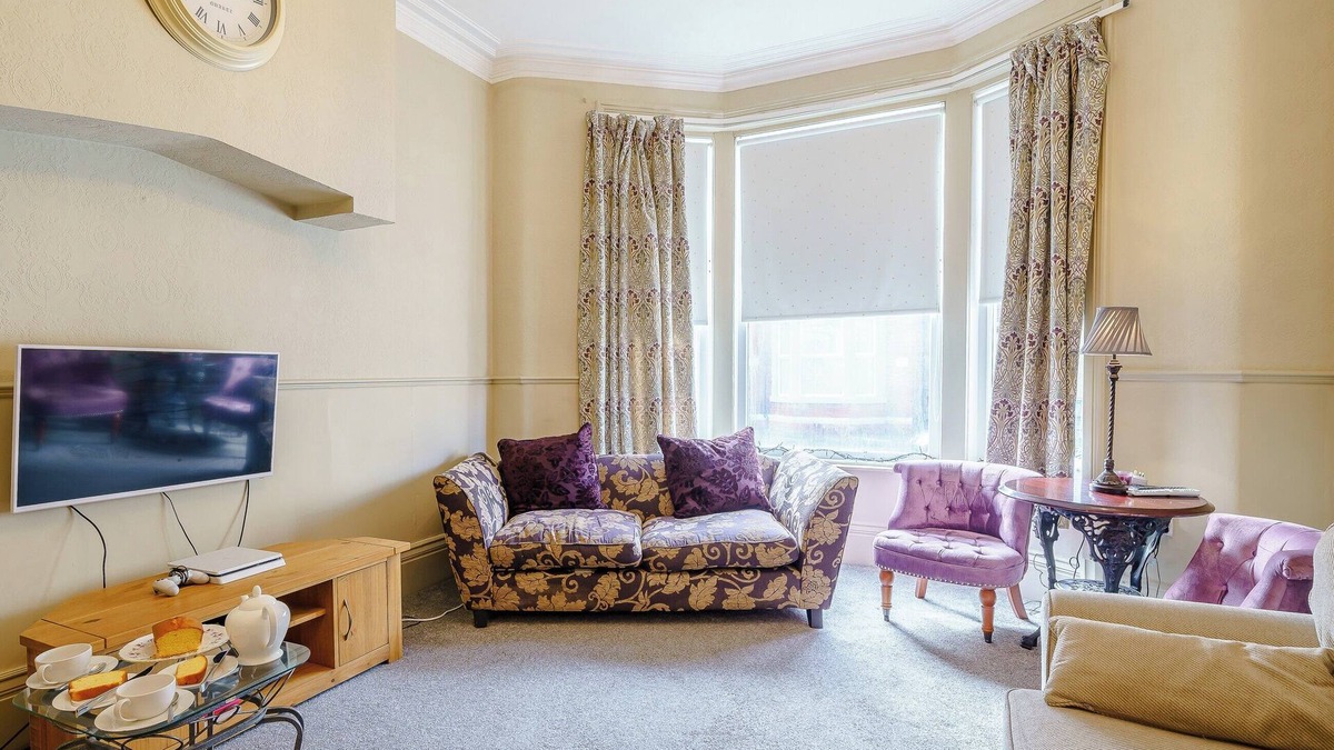 South Shore Cottage | The Kings Landing Spa