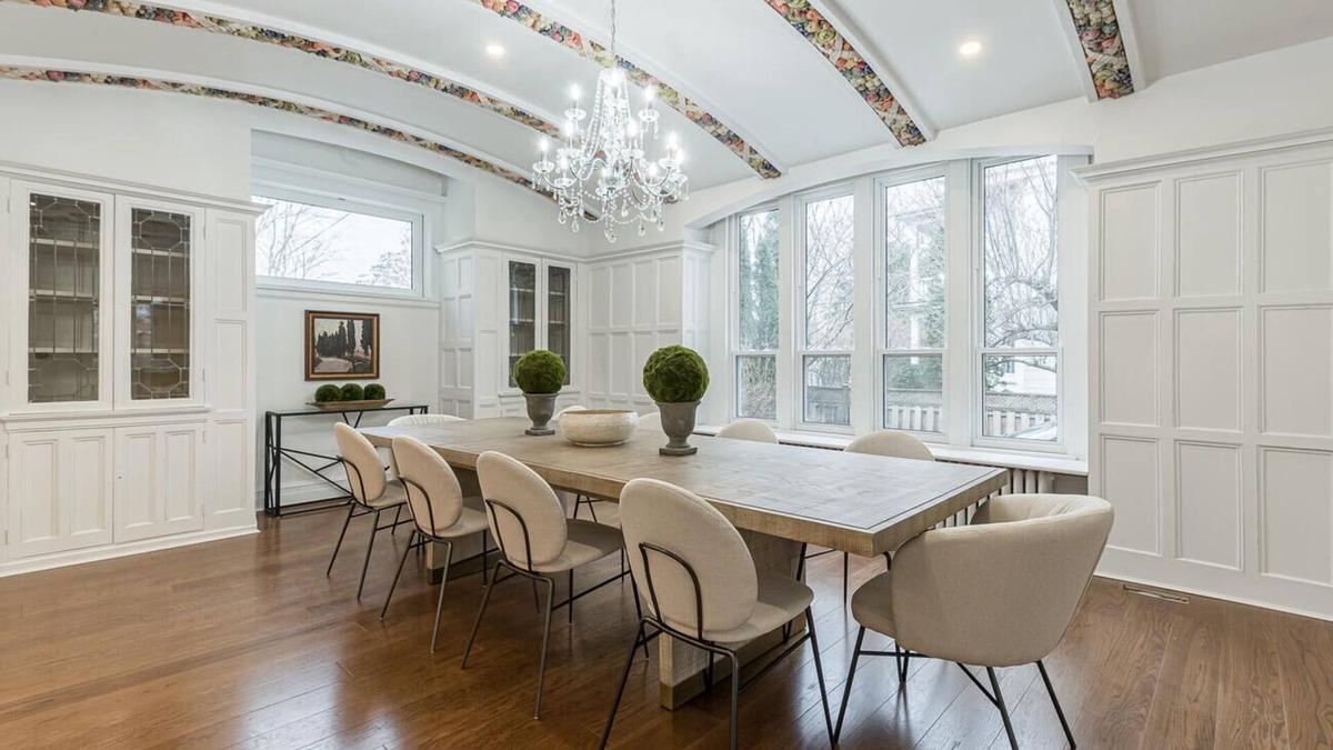 Hamilton House | The Kirkendall Mansion & Coach House - Luxury & Comfort 14 Bedroom 10 Washroom