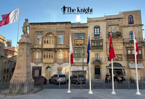 Birgu House | The Knight - Experiential Heritage Home at Birgu Square
