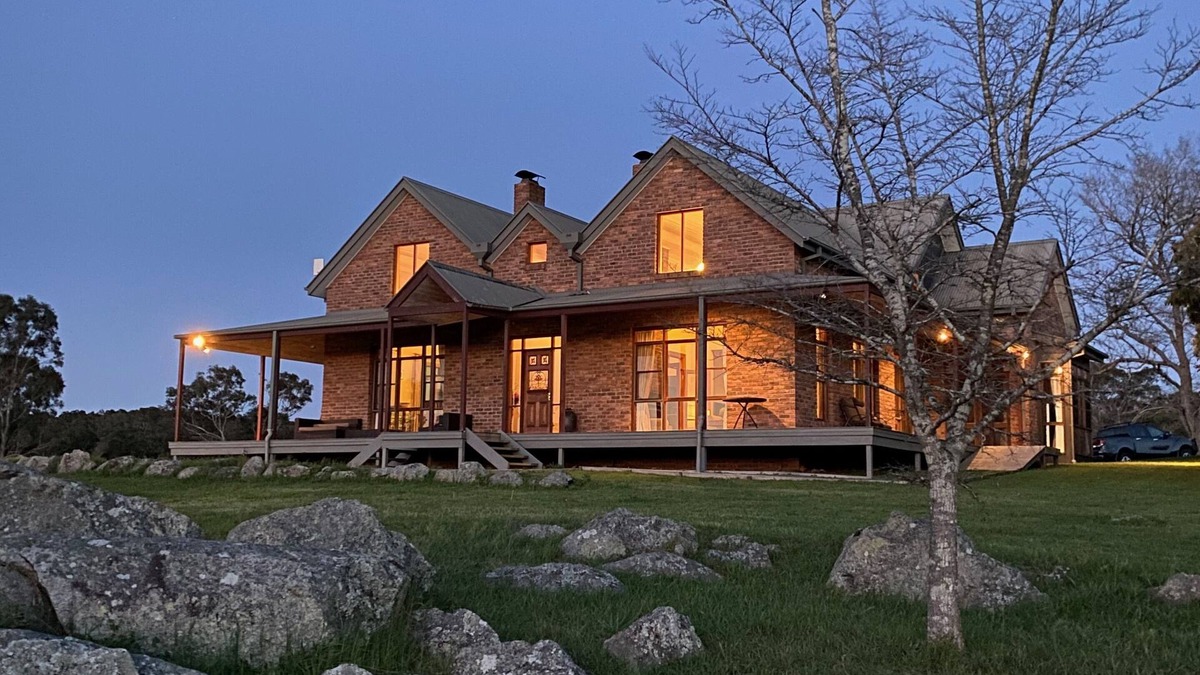 Moruya House | The Knoll - Country House