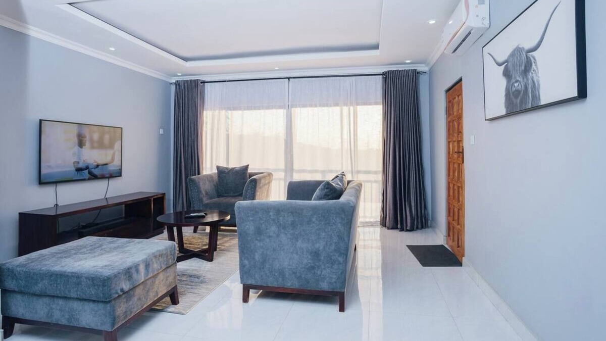 Chipata Apartment | The KWASU Apartments. Relaxing Garden Mountain Views KA-4