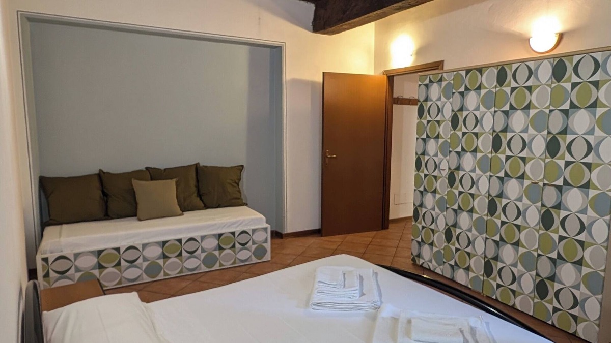 Vigevano Condo | The Ladies' Castle - The Male