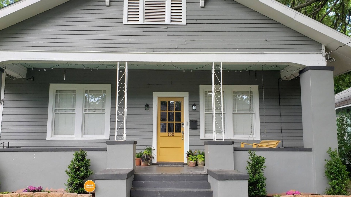 Hannon Park House | The Lafayette House Mobile Midtown Cottage