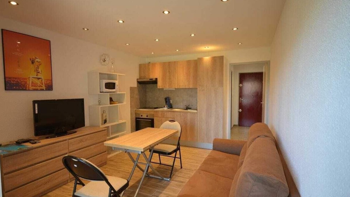 Les Salles-sur-Verdon Apartment | The lake studio